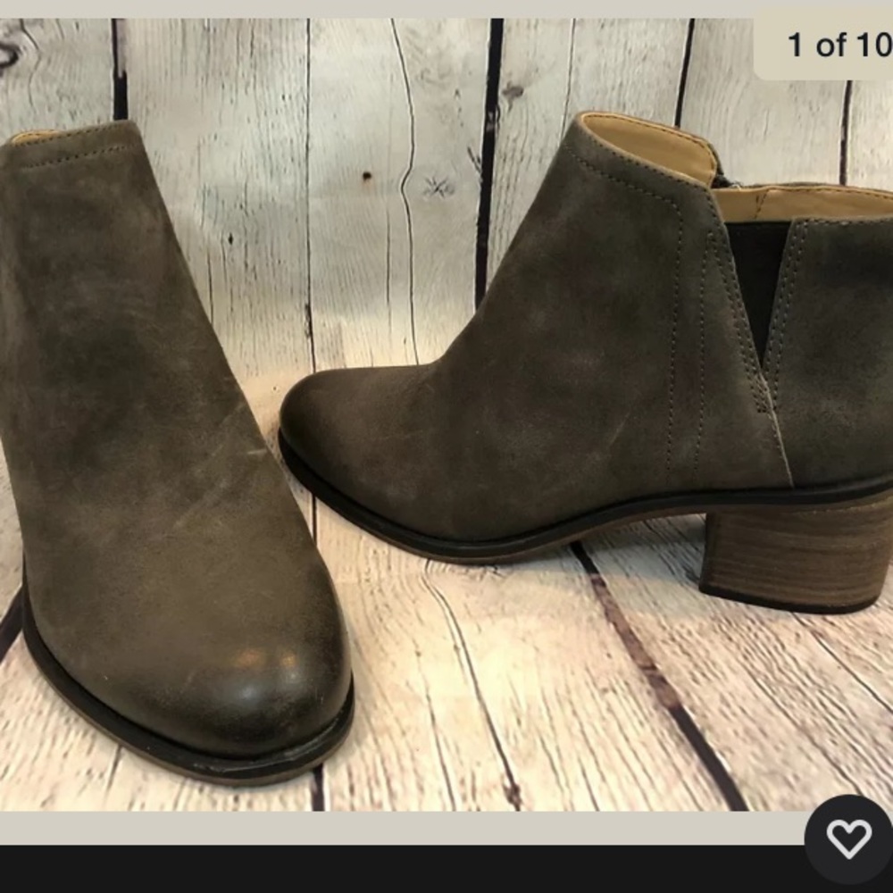 Franco Sarto 9M Melville Ankle Zip Booties Leather